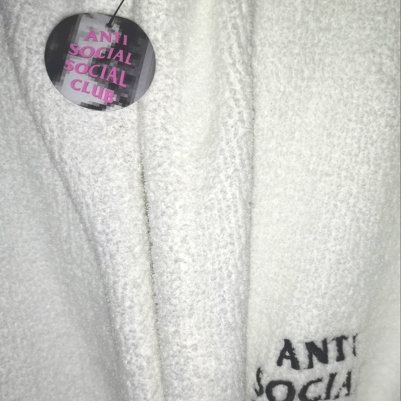 Anti Social Club Robe - Picture 8 of 8